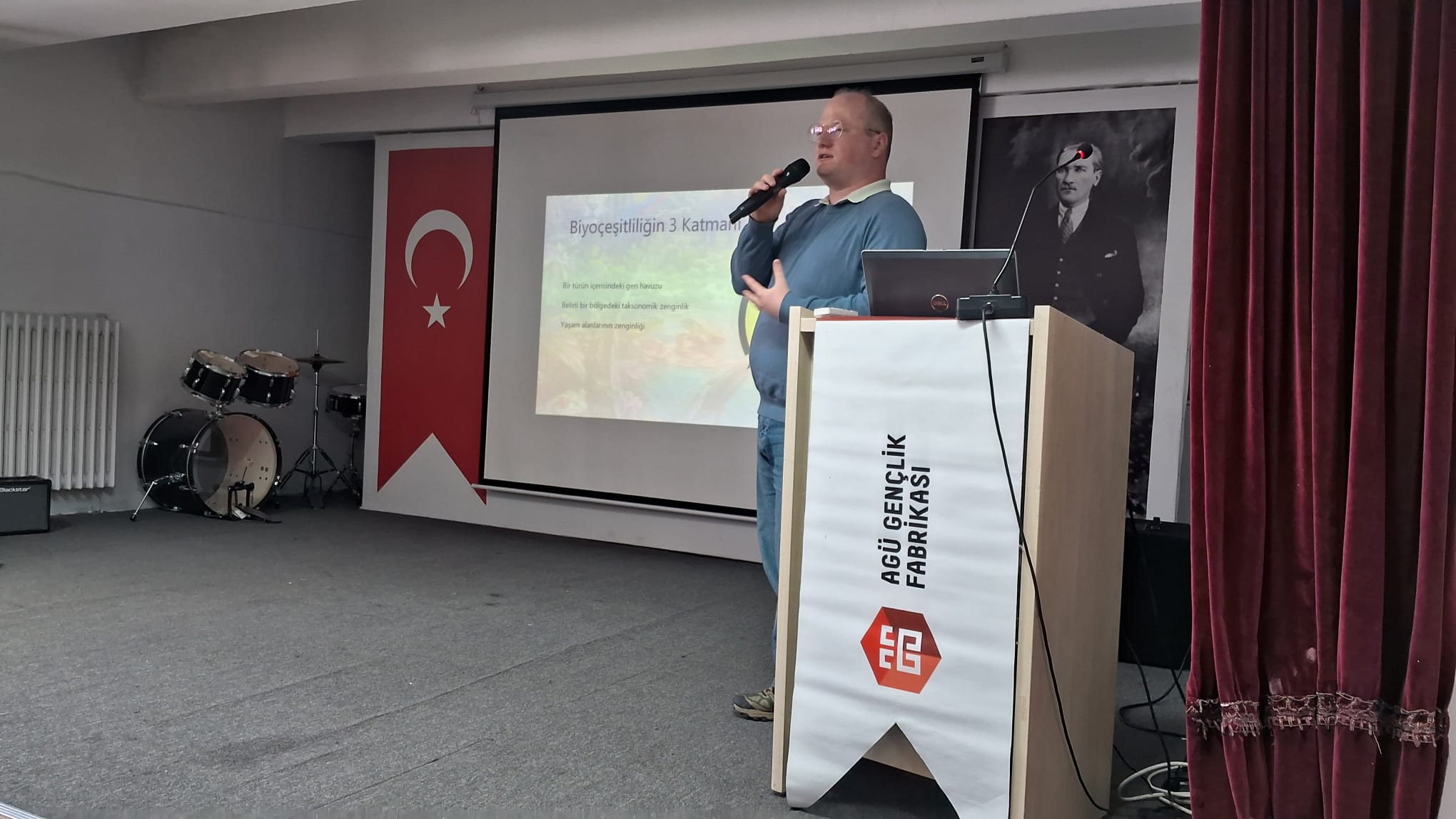 seminar-held-for-students-on-the-occasion-of-the-international-day-for-biological-diversity